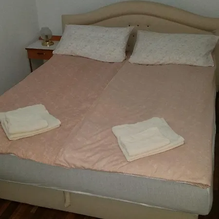 And Ada-m Bihać